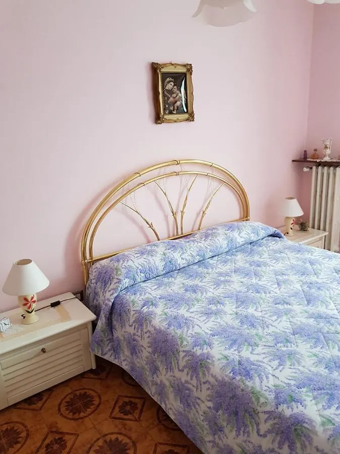 B&B I Lazzarini Sarnico Bed & Breakfast